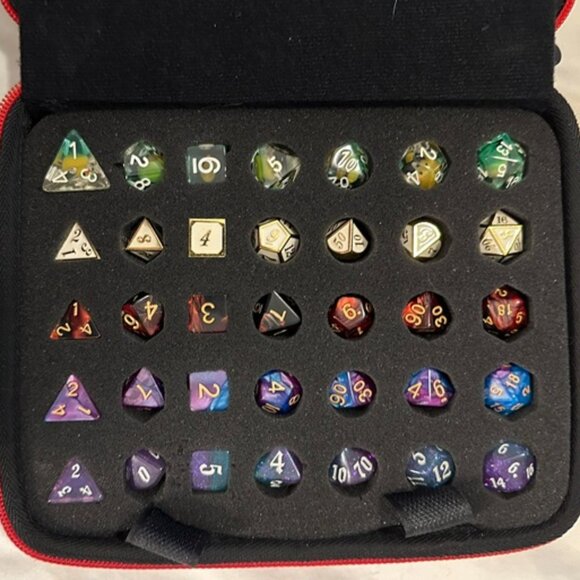 Epic Hoard! 10 Sets D&D Polyhedral Dice + Organizer Case | New/NNU RPG Game - Picture 1 of 5